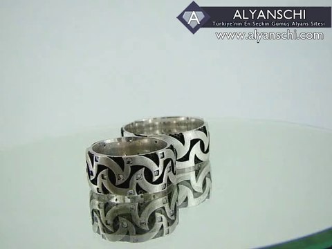 İki Renkli Zirkon Taşlı Harika Gümüş Alyans