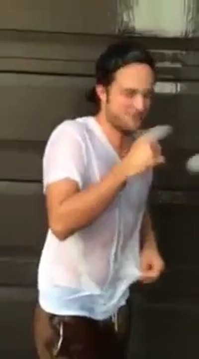 Rob Pattinson ALS Ice Bucket Challenge or wet T-shirt contest?
