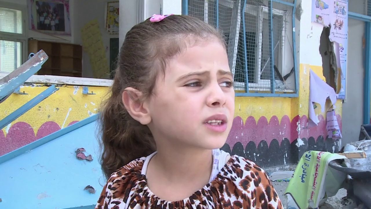 الحرب الاسرائيلية تضع عراقيل امام بدء العام الدراسي الجديد بغزة