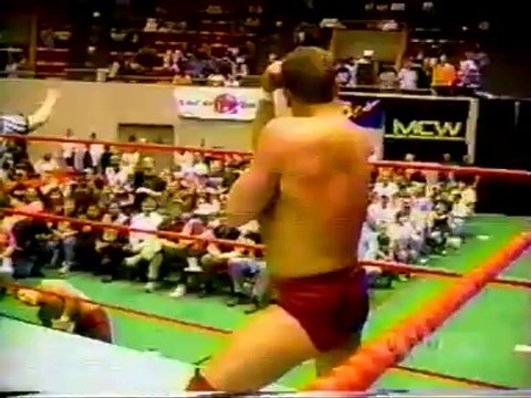 William Regal vs American Dragon (Bryan Danielson) (MCW 05.05.2001)