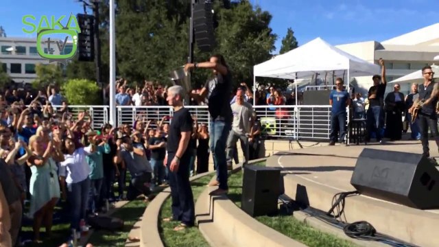 Tim Cook ALS Ice Bucket Challenge #ALSIceBucketChallenge