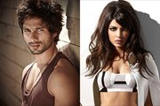 Ex-lovers Shahid, Priyanka ignore each other?