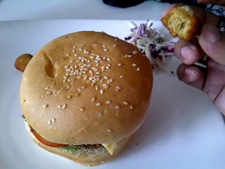 Cheese Beef Burger from Fort Cafe