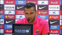 Alves pide que Suárez sea el 