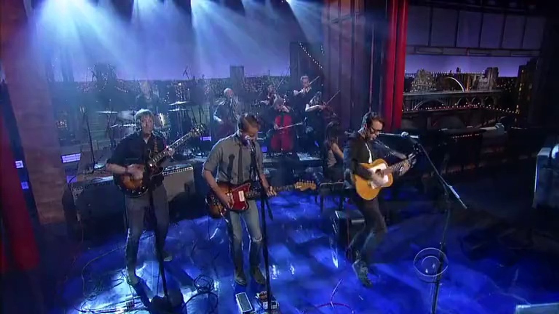 In the Valley Below - Peaches [Live on David Letterman] - video Dailymotion