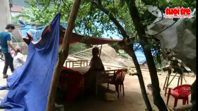 Đuổi bắt chiếc xe khách cán chết một người và ba con trâu rồi bỏ chạy