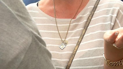 Les vols de colliers en or ont baissé en un an