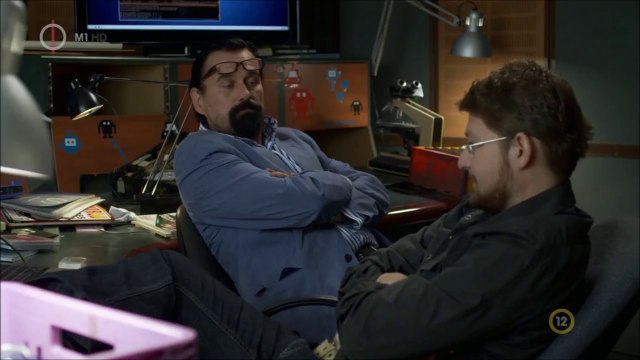 Hacktion Újratöltve 06. rész - Nyolc órás hírek