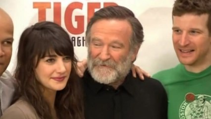 Williams' ashes scattered in San Francisco; Carey, Cannon reportedly separate