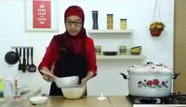 VIDEO CARA MEMBUAT KUE PUTU AYU DENGAN HASIL MEMUASKAN