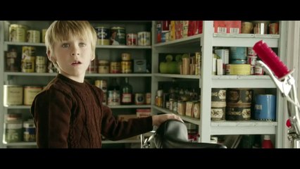 TWIGSON TIES THE KNOT