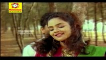 Varna Vasantham |  Ennodishtam Koodamo | Malayalam Film Song
