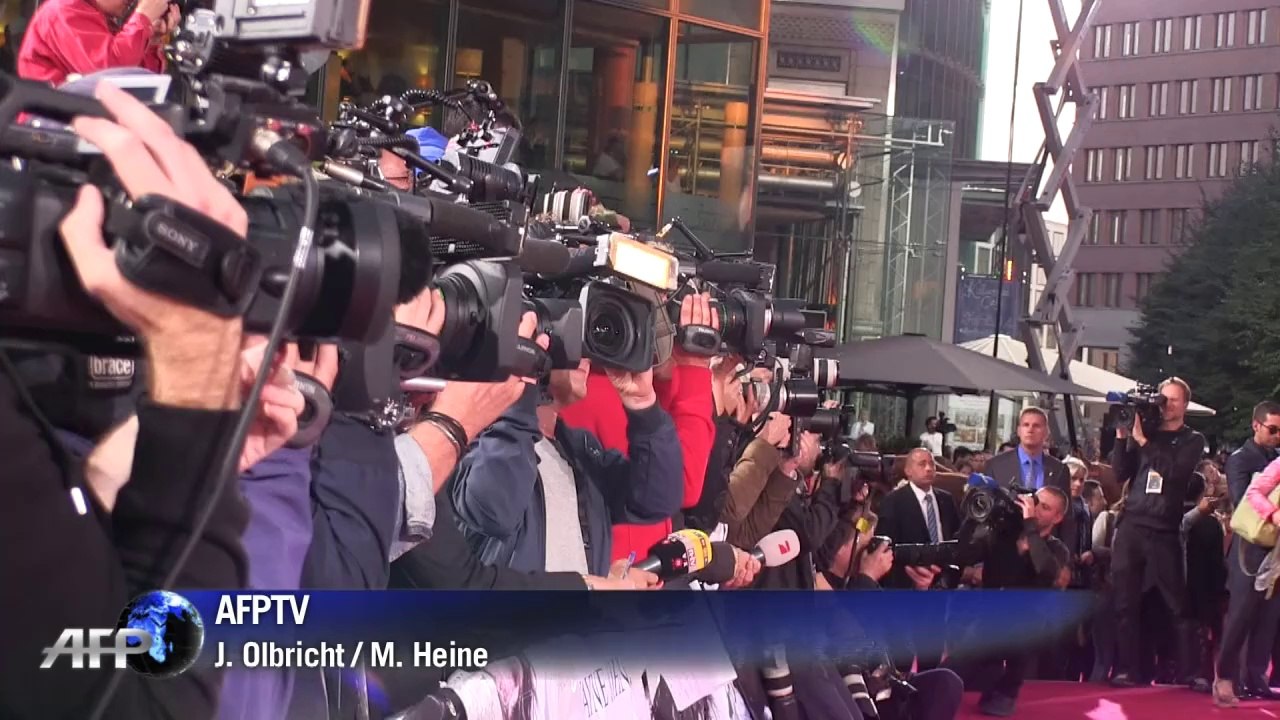 Dwayne Johnson im Streitwagen bei 'Hercules'-Europapremiere