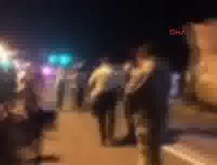 Ferguson'da polisin gazetecileri silah doğrulttuğu an