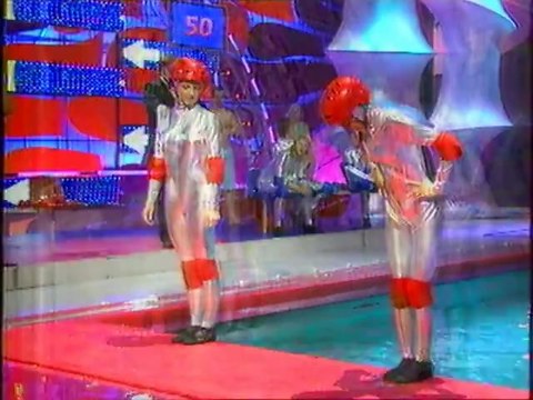 staroetv.su / Стенка на стенку (Первый канал, 06.10.2007) 1 выпуск