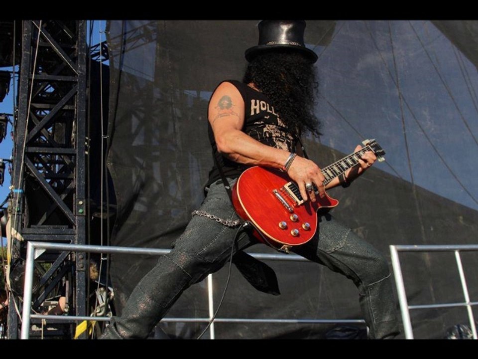 Slash - 30 Years To Life (World On Fire 2014) HQ