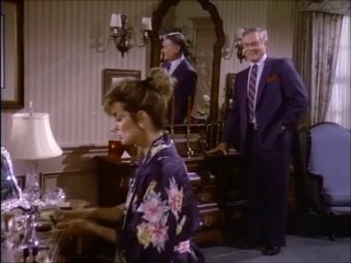 Dallas: Jr and SueEllen