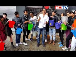 Khiladi Kumar Challenges Salman Khan for #IceBucketChallenge