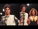 Shilpa Shetty Wardrobe Malfunction At Lakme Fashion Week