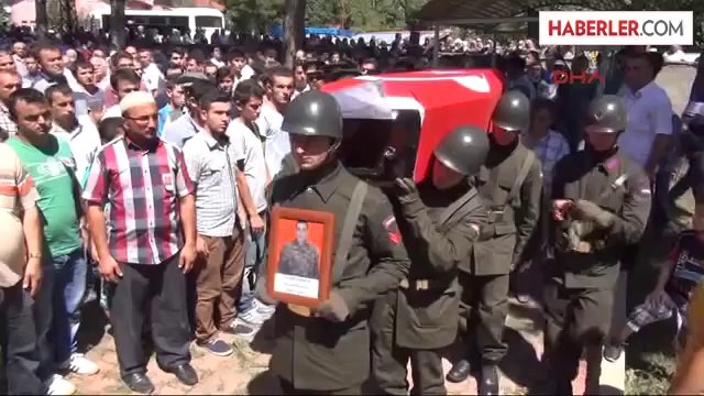 Denizde Boğulan Asker, Karabük'te Toprağa Verildi