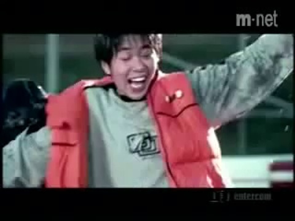 (korean song) kiss - Because i'm a girl