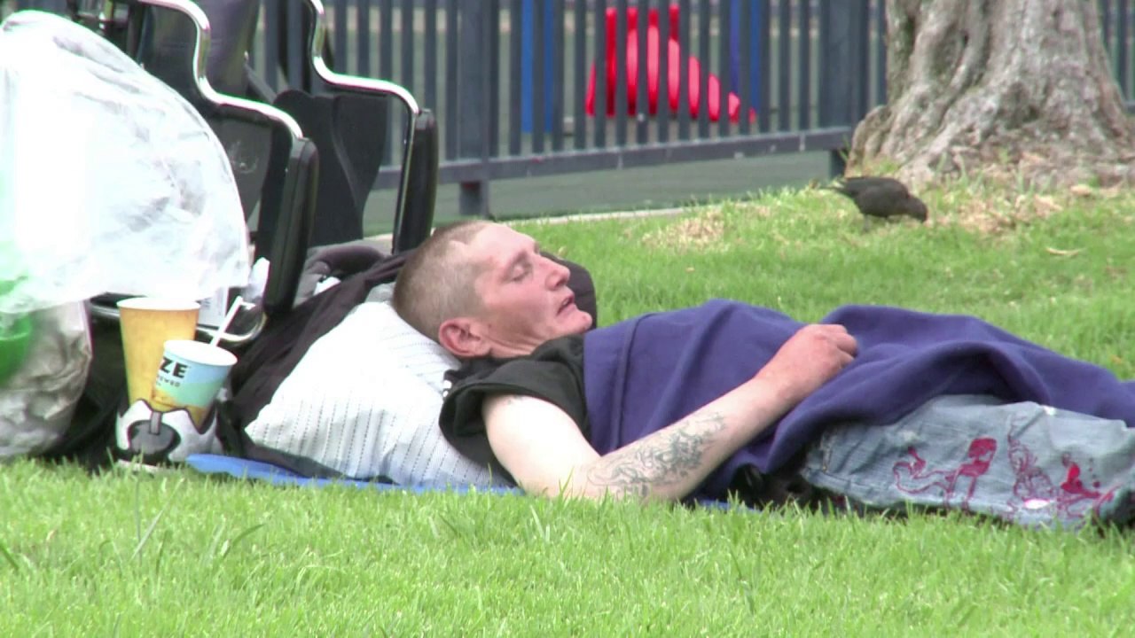 Des vieux bus transformés en bains publics à San Francisco