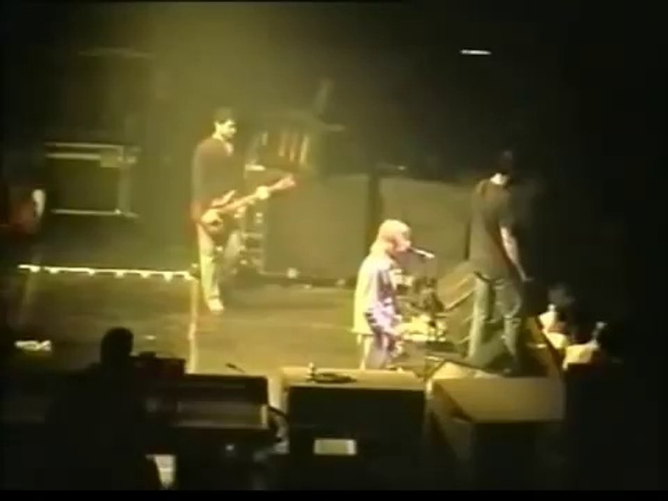 Nirvana School (Live Milan 1994)