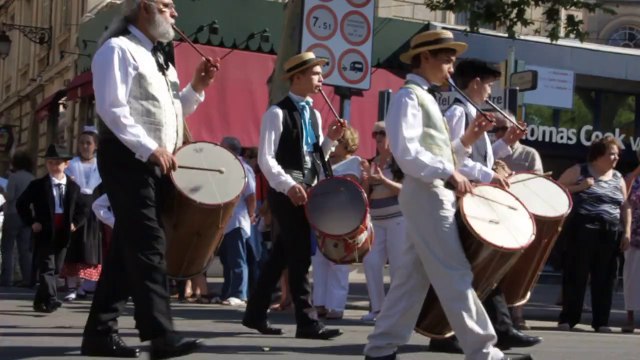 Groupe provençal à Arles