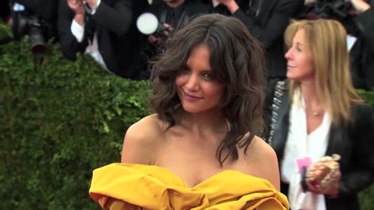 Katie Holmes Moving Back to California With Suri