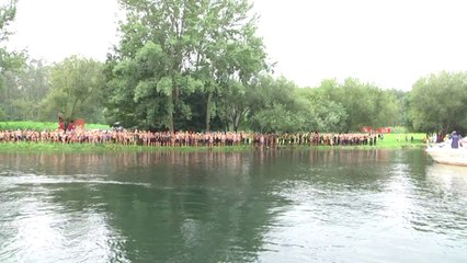 57 DESCENSO A NADO RIA DE NAVIA