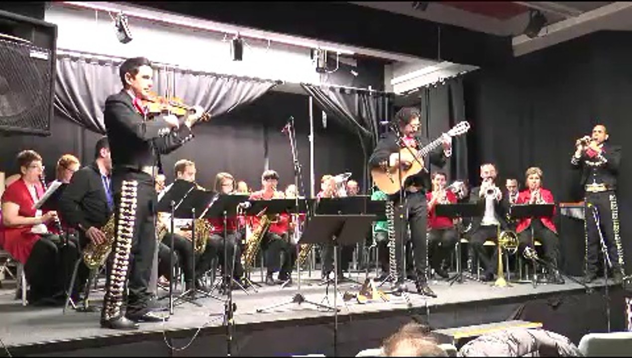 Mariachi Quetzal  "Jarabe Tapatillo" Concert de fin de stage 2014