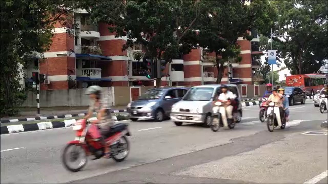 ペナンの朝の通勤風景　Commute morning landscape Penang　