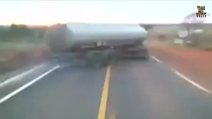 Tankerle Drift Atan Çılgın