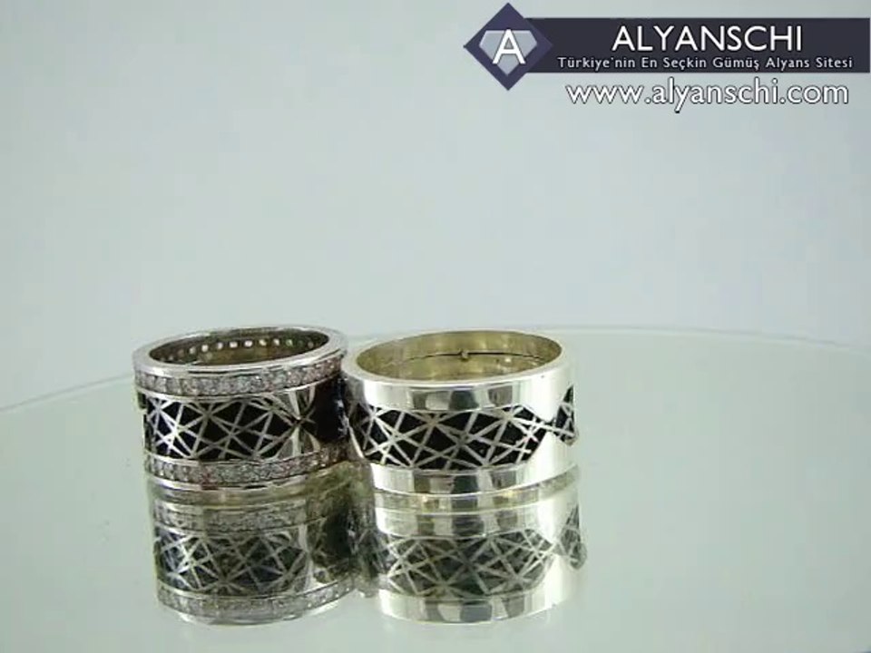 Çizgi Desenli İki Renkli Gümüş Alyans