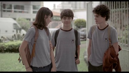 Curta - Eu Não Quero Voltar Sozinho - Completo