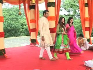 EK Haseena thi behind the sences on location sakshi goenka ne mandir me pooja kyu karwai?