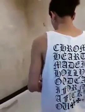 [140822] EXO Tao Weibo Update - Ice Bucket Challenge