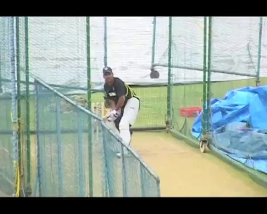 Dhoni, Kohli not attending practice session