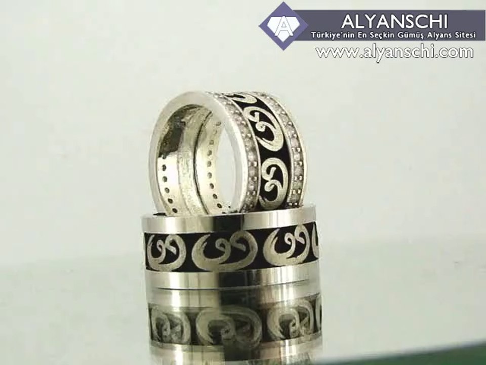 Vav Harfli Gümüş Alyans