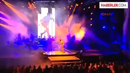Kenan Doğulu Harbiye'yi Salladı