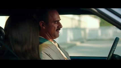 White Bird in a Blizzard (2014) Official Trailer