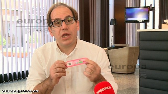 Inventan una pulsera para no perder a los niños