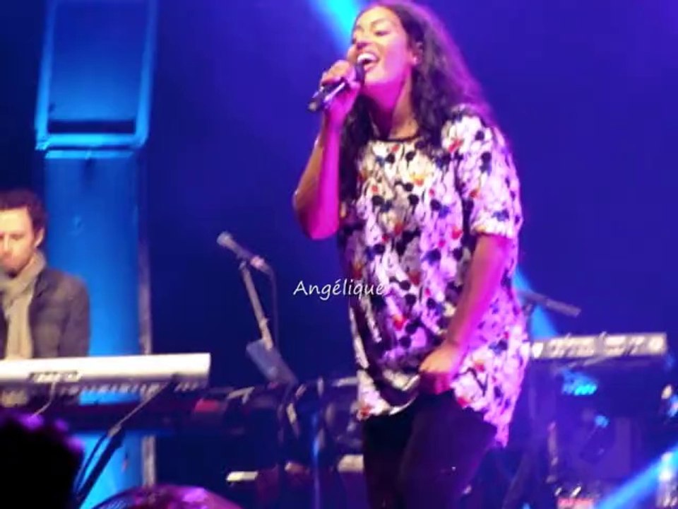 Amel Bent - Ma philosophie - Longuenesse 2014