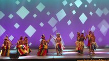 57 Festival de Confolens. Nimar Bamboo Dancing Group Ensemble de l'Île de Yap. Micronésie.