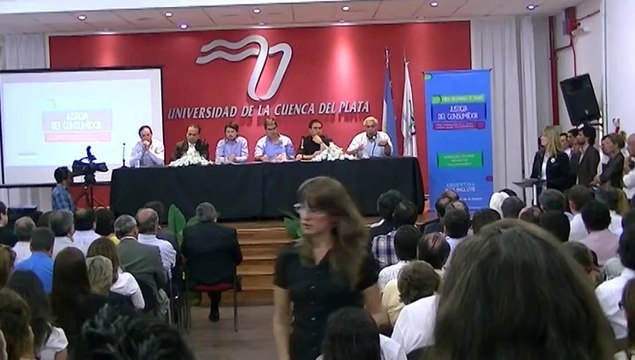 Habla Fabian Rios FORO DERECHOS DEL CONSUMIDOR EN CORRIENTES