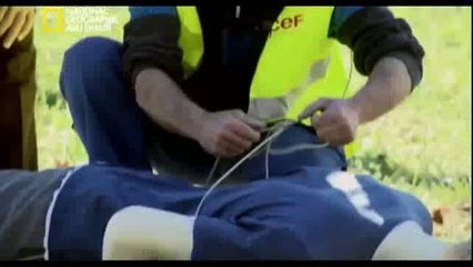 وثائقي _ غير قابل للتدمير _ مظلي تصعقه الكهرباء