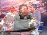 Another intense Fight Between Mian Manan(PMLN) and Faiz Chohan (PTI) in a Live Show Debate on Roze News