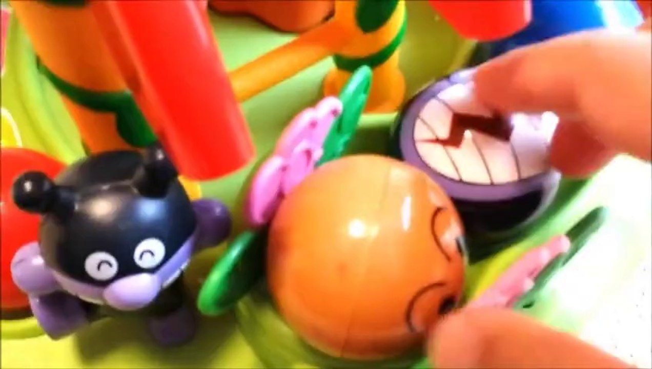 アンパンマン おもちゃでアニメ コロコロ 大冒険で遊ぼう！anpanman korokoro daibouken