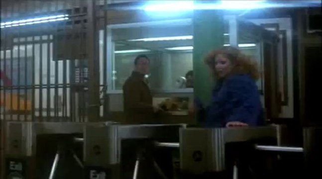 Dressed To Kill (1980) trailer