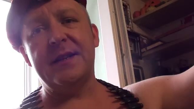 Беженцы Мужчины из Украины! Позор Вам! Дмитриев Дмитрий